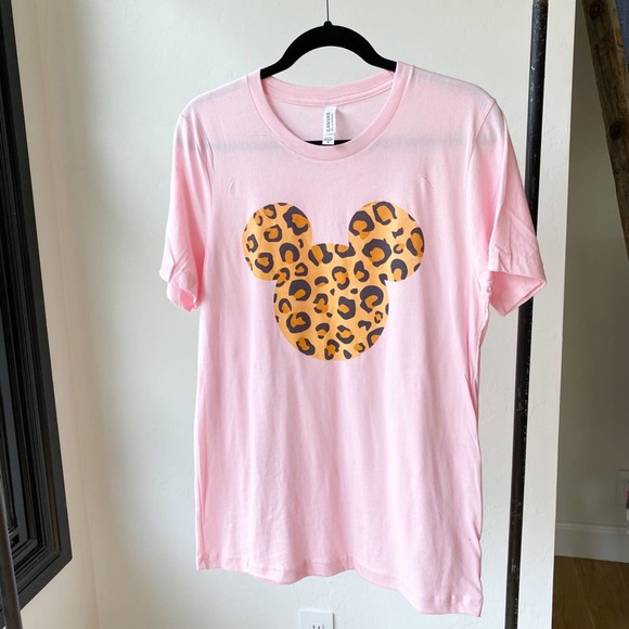 CANVAS BELLA + CANVAS Women's Pink Disney Inspired Leopard Mickey Head Tee sz M - Picture 1 of 7